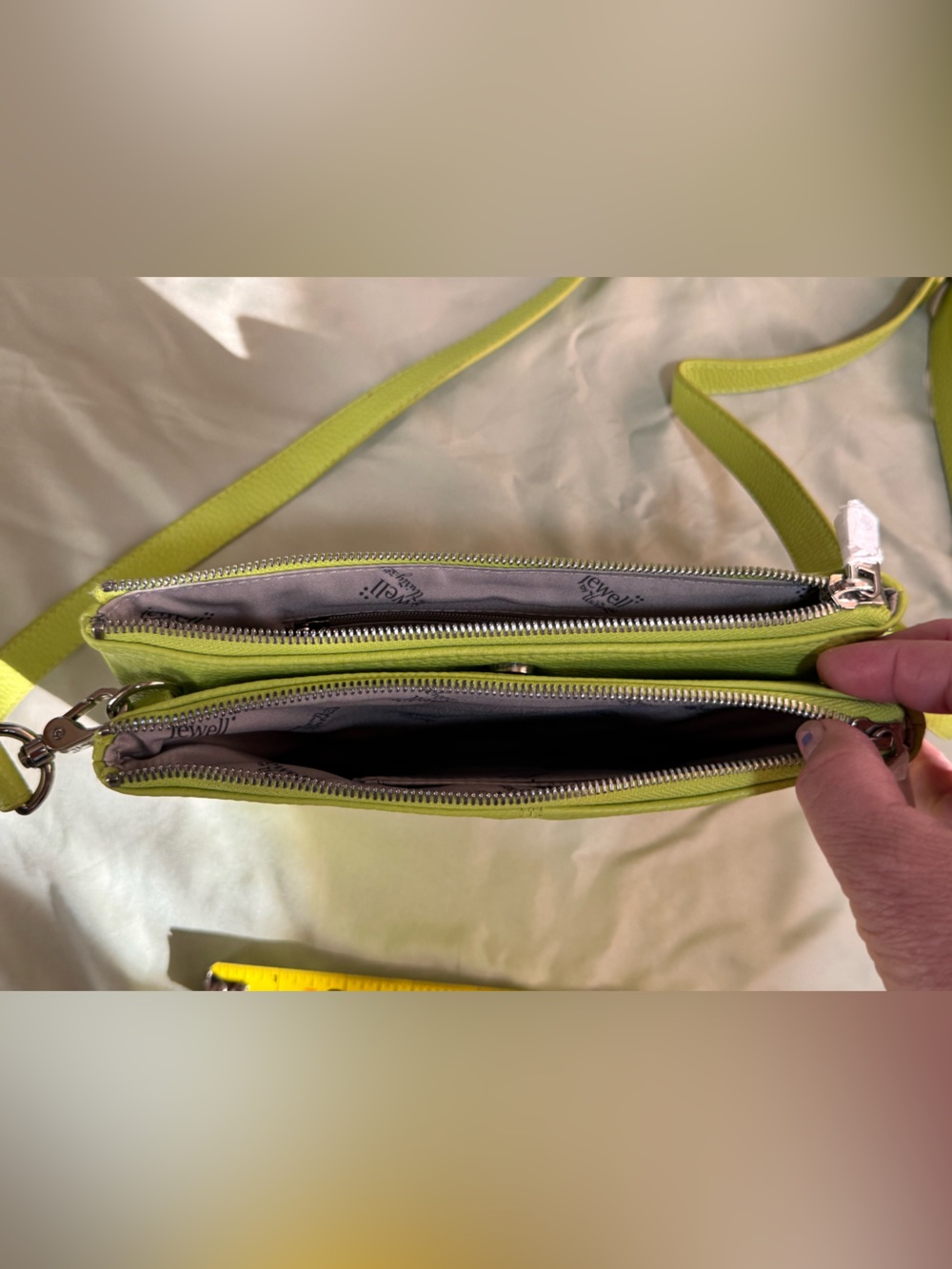 NWOT Thirty-One Jewell Crossbody Clutch Street Style purse Citrus Lime Pebble - Picture 7 of 7